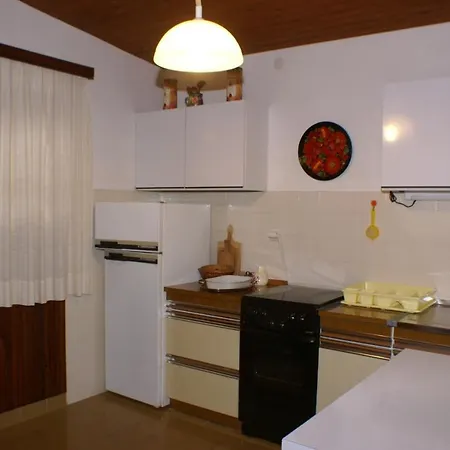 By The Sea Vinisce, Trogir - 1166 アパート *